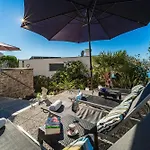 Apartment Island Beauty 2 Njivice