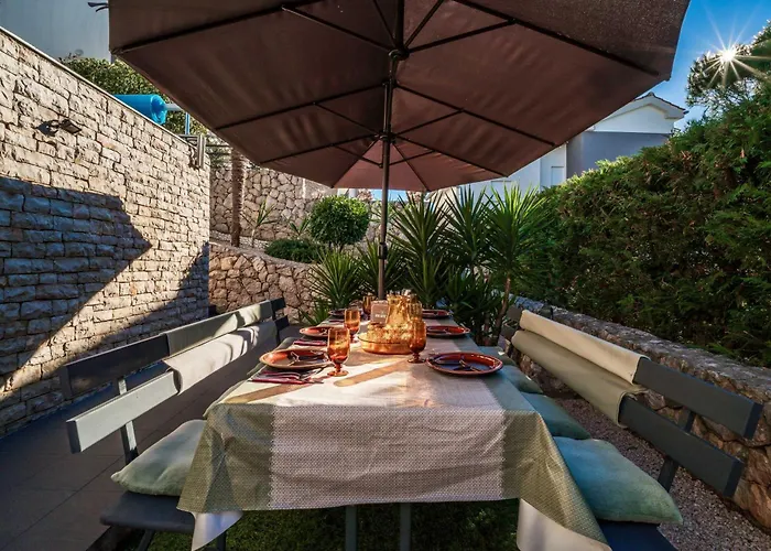 Island Beauty 2 * Njivice