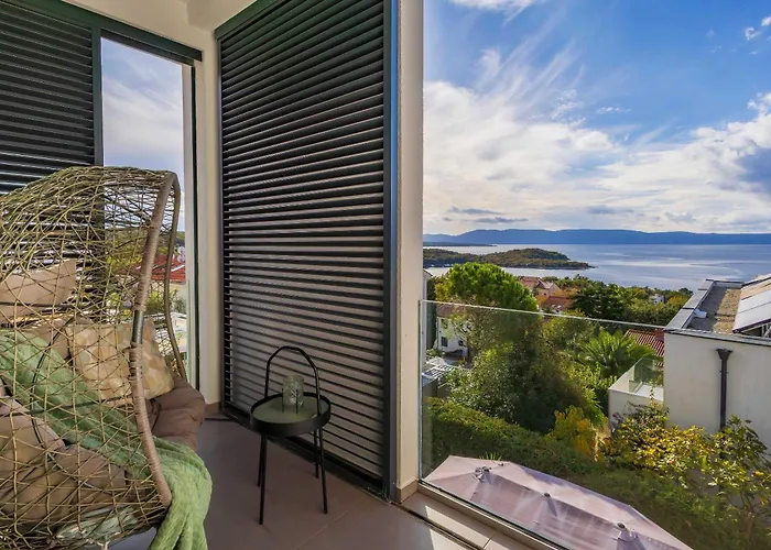 Island Beauty 2 شقة نجيفيش